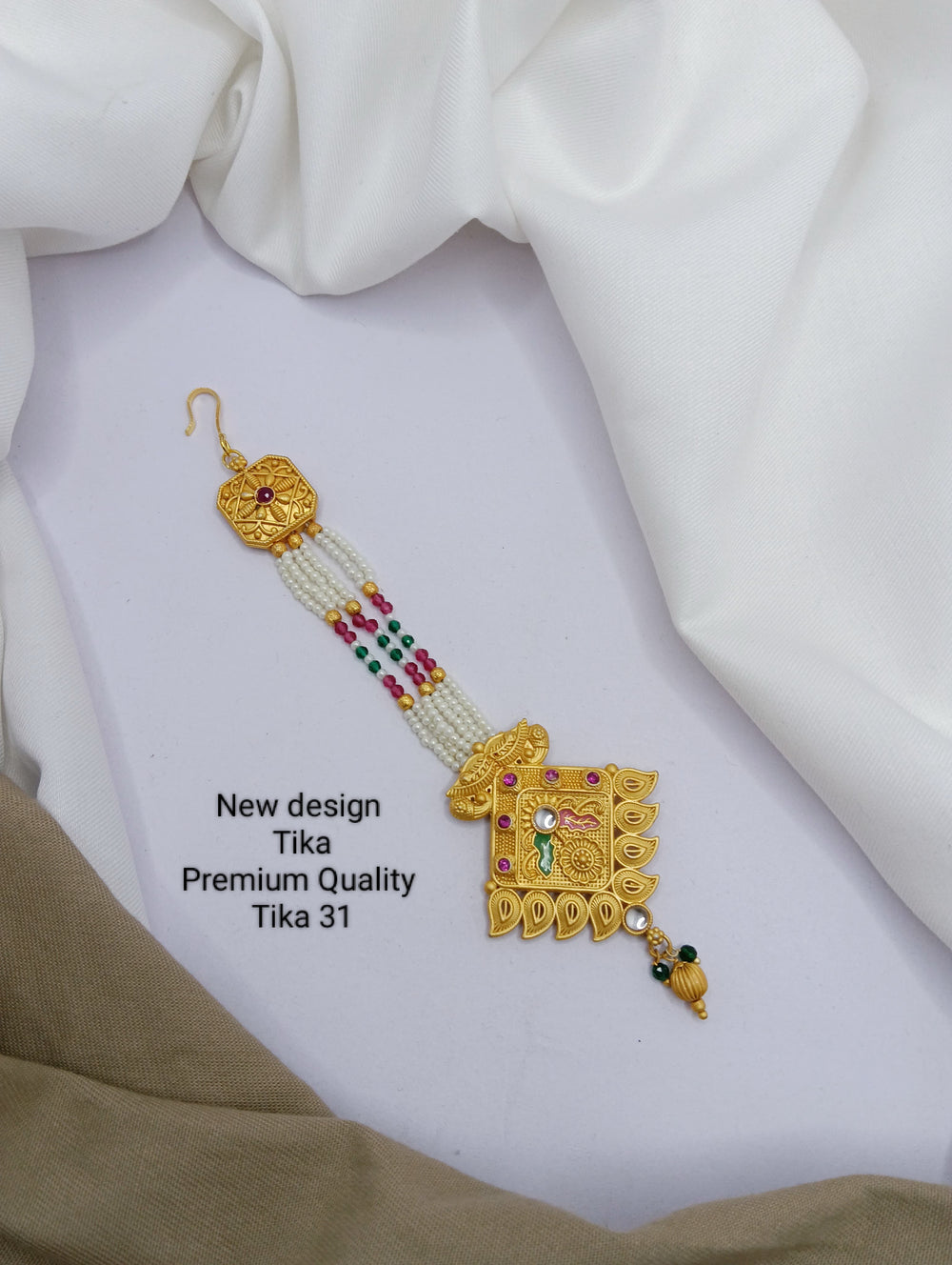 PRIMERIEA Women's Gold Platted Kundan and Pearls Traditional Maang Tikka