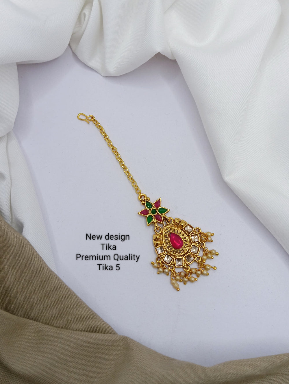 PRIMERIEA Women's Gold Platted Kundan and Pearls Traditional Maang Tikka