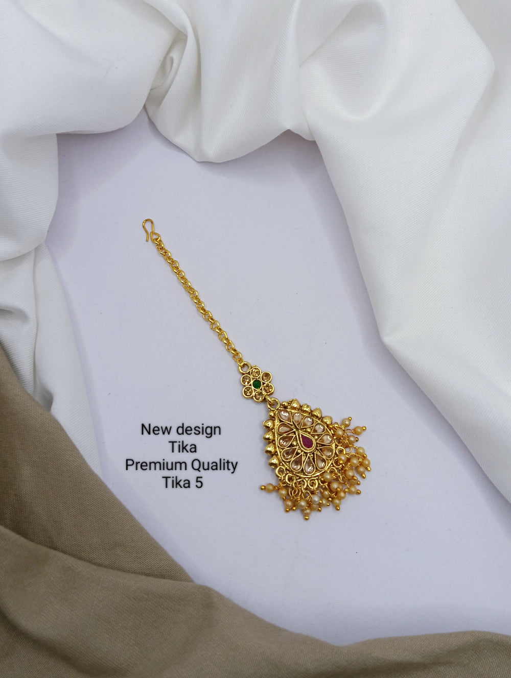 PRIMERIEA Women's Gold Platted Kundan and Pearls Traditional Maang Tikka