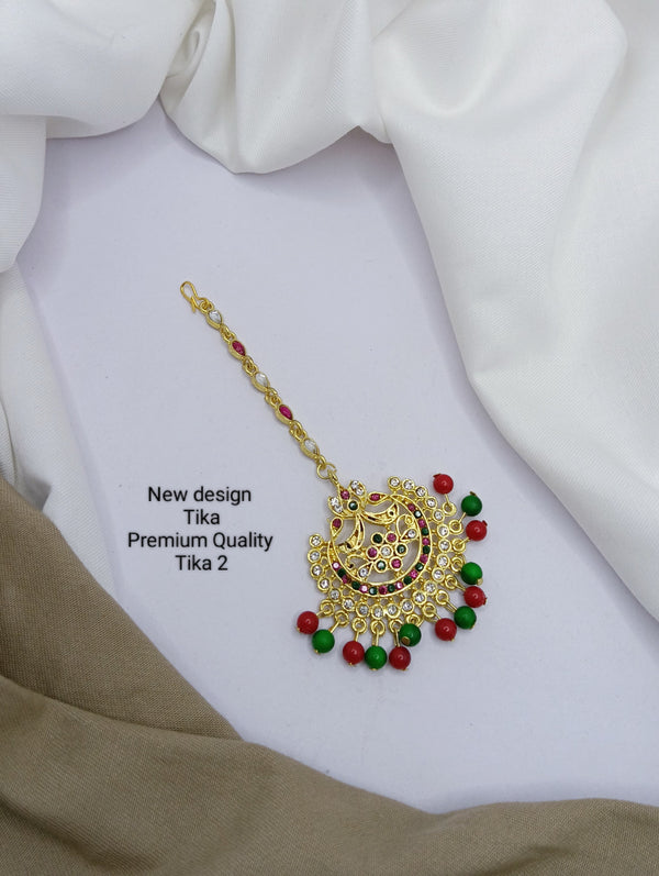 PRIMERIEA Women's Gold Tone Kundan and Pearls Traditional Maangtikka