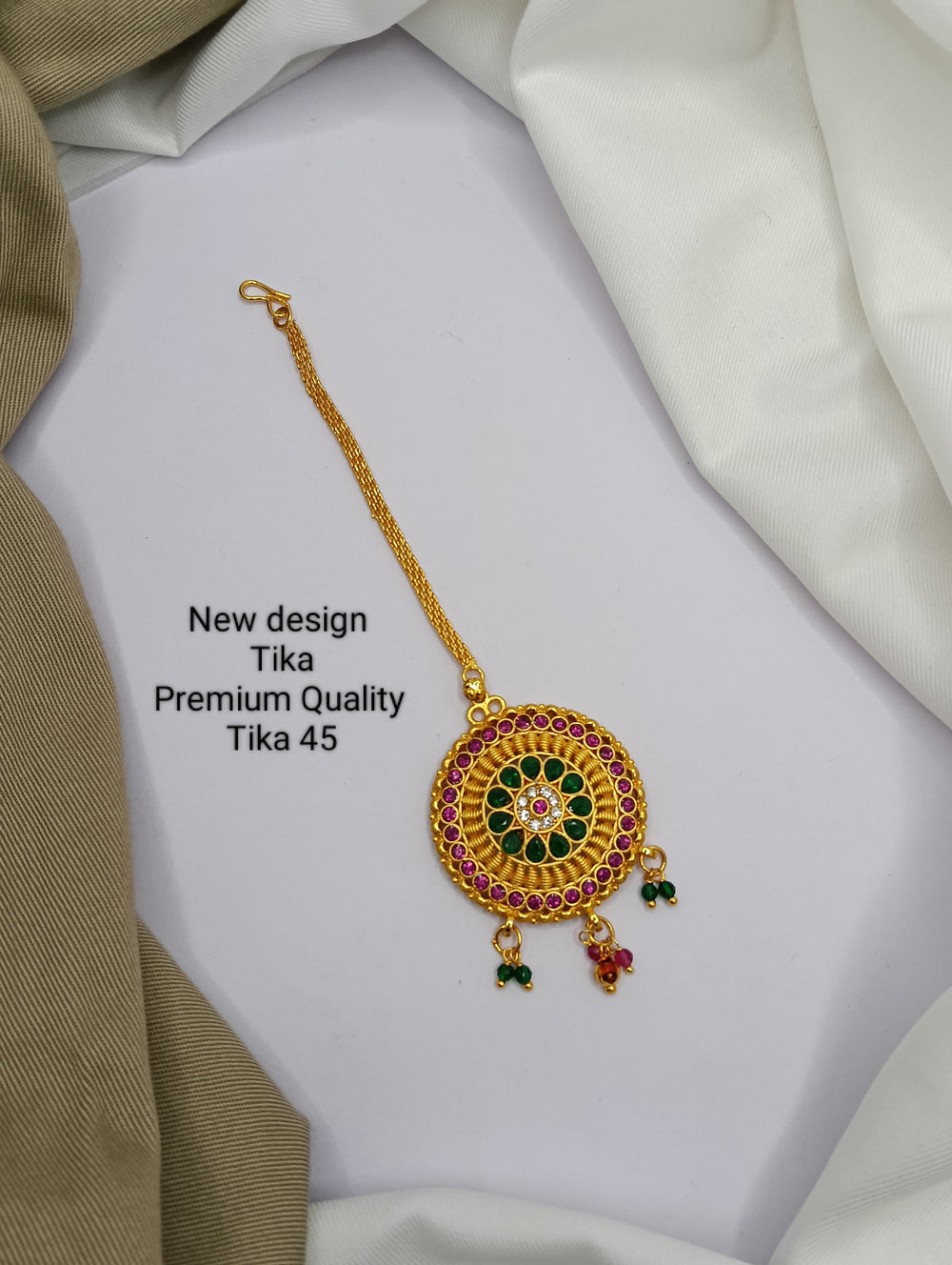 PRIMERIEA Women's Gold Platted Kundan and Pearls Traditional Maang Tikka