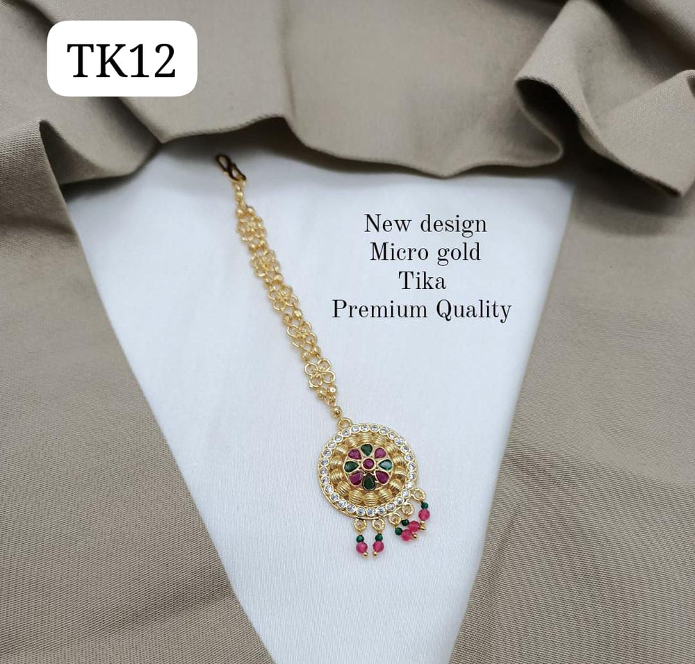 PRIMERIEA Women's Gold Platted Kundan and Pearls Traditional Maang Tikka