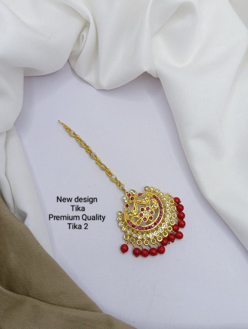 PRIMERIEA Women's Gold Tone Kundan and Pearls Traditional Maangtikka style image