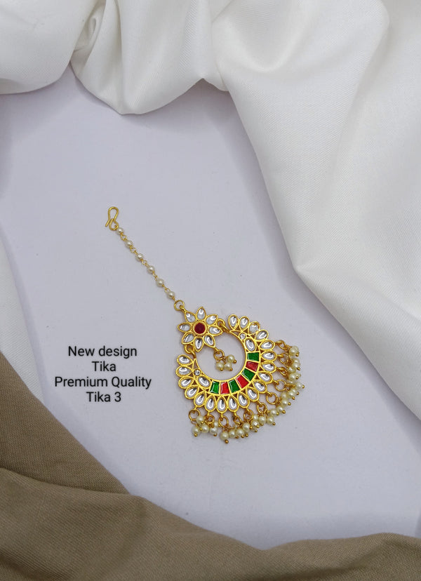 PRIMERIEA Women's Gold Tone Kundan and Pearls Traditional Maangtikka