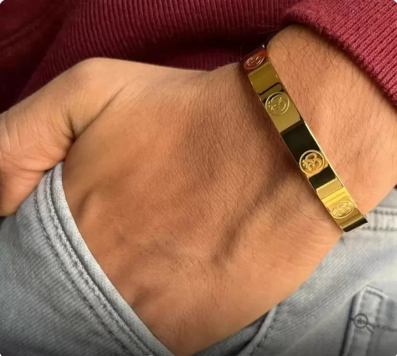 RAUND OM  Gold Bracelet for Men & Boys (Copy) style image