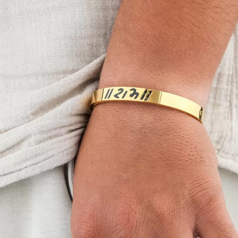 PRIMERIEA  RAM Gold Bracelet for Men & Boys (Copy)