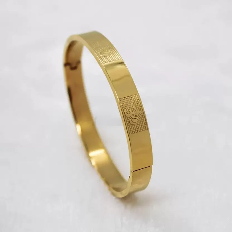 PRIMERIEA 10 time omkar squire Gold Bracelet for Men & Boys feature